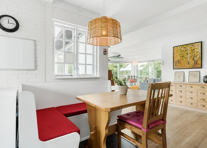 3 Bedroom Beautiful In بيت للعطل Ølsted