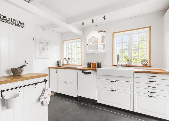 3 Bedroom Beautiful In *
