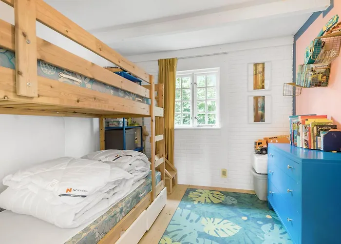 3 Bedroom Beautiful In *