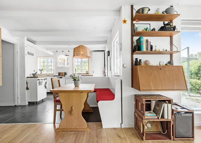بيت للعطل 3 Bedroom Beautiful In *
